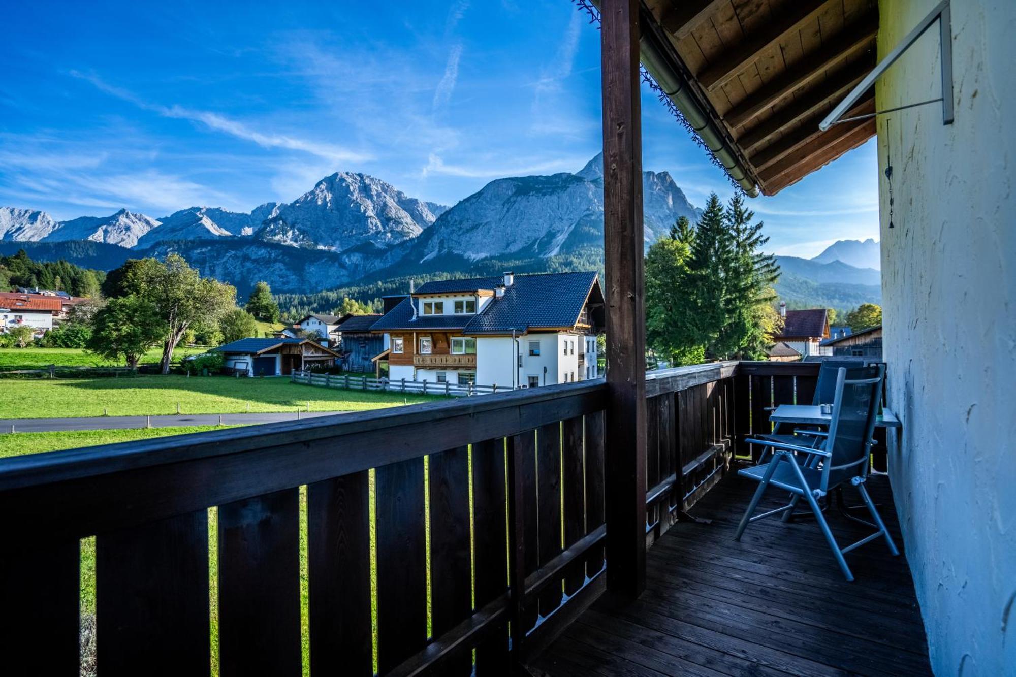 Tiroler Alpblick Appartements Ehrwald Luaran gambar