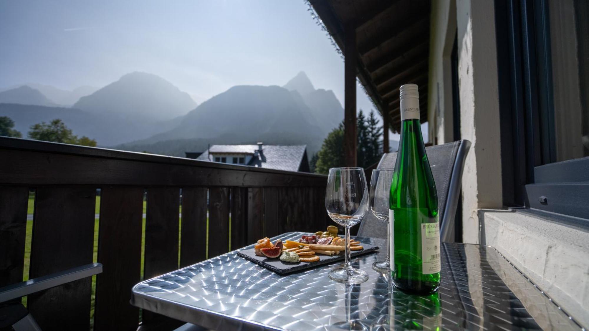 Tiroler Alpblick Appartements Ehrwald Luaran gambar